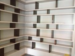 Bücherregal Ecklösung Nahaufnahme