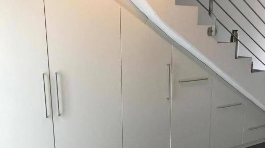 Schrank unter Treppe 2